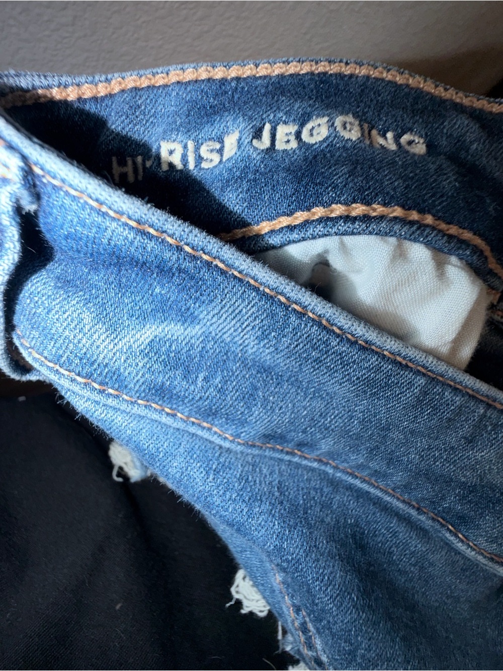 American Eagle Jeans - Picture 5 of 6